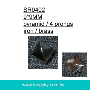(#SR0402) 4爪金字塔型飾釘