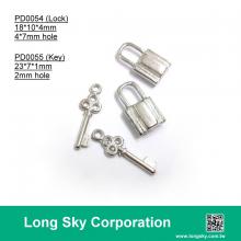 (#PD0054, PD0055) 金屬製造鑰匙造型吊飾、鎖頭造型吊飾